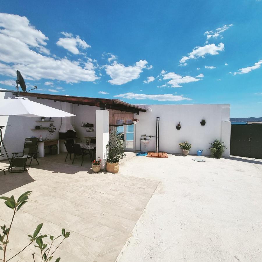Beach House Oasis Villa Livak Kaštela エクステリア 写真