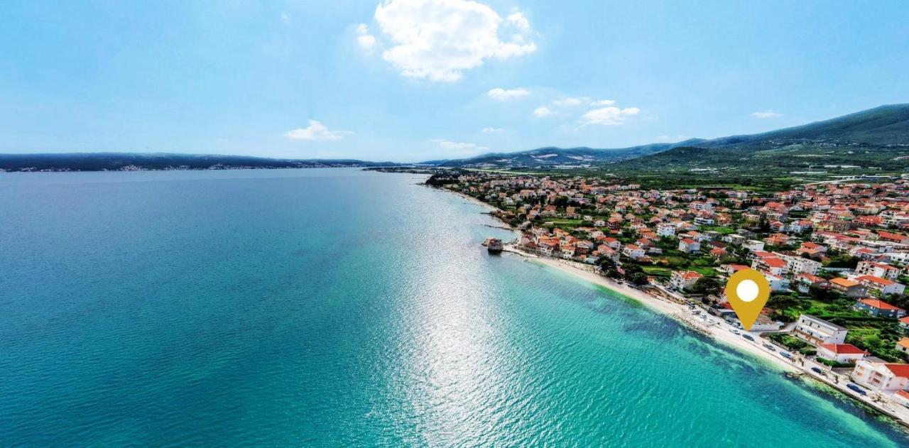 Beach House Oasis Villa Livak Kaštela エクステリア 写真