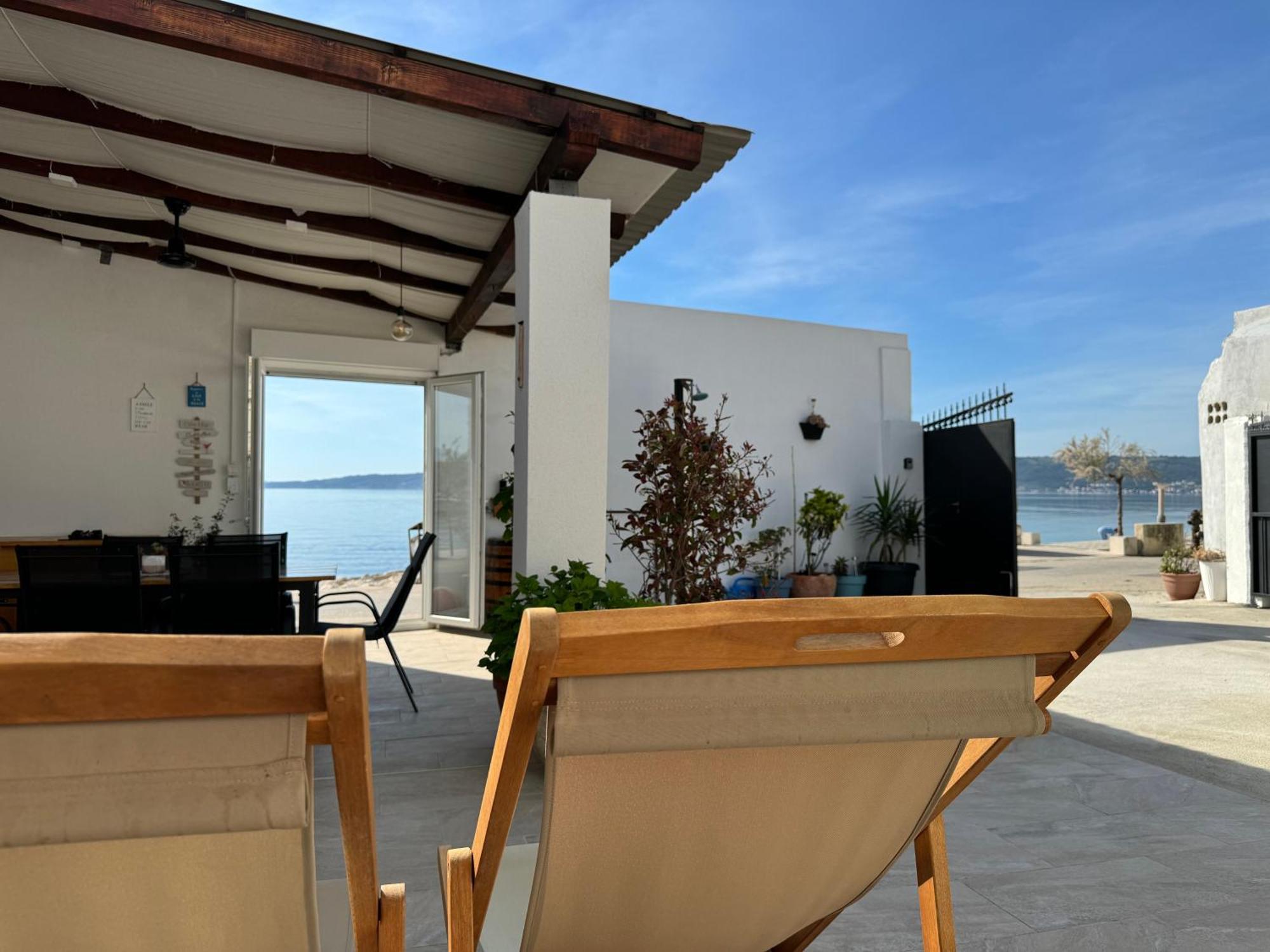 Beach House Oasis Villa Livak Kaštela エクステリア 写真